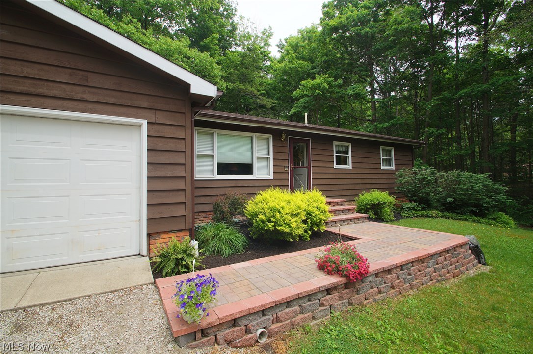 Holmes Tr - Residential