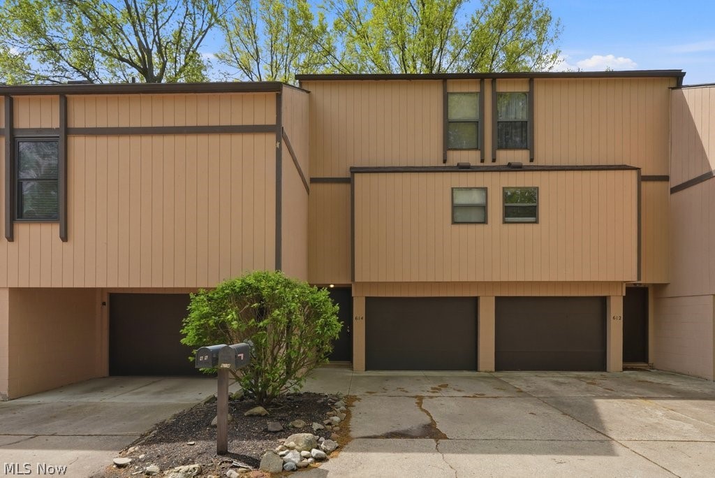 Trail View Terrace Condo - Residential
