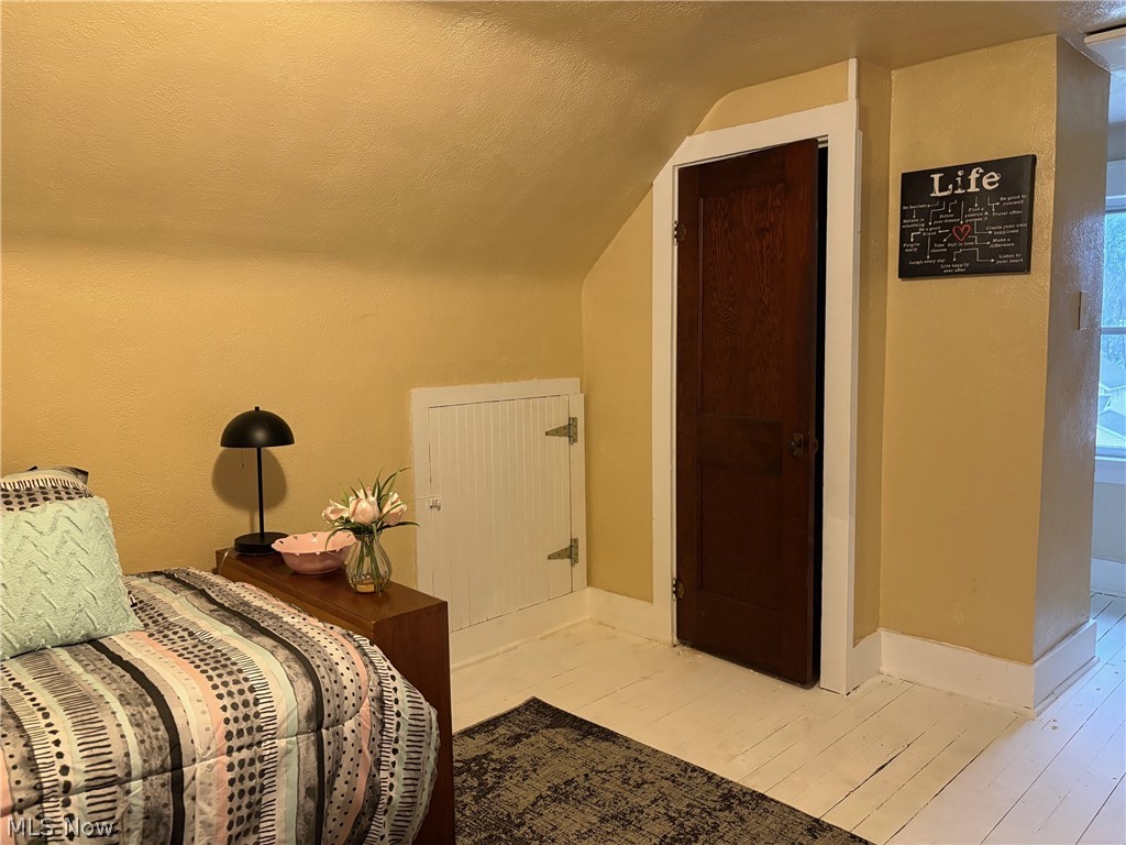 Lauer & Young - Residential