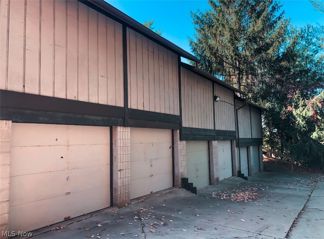 Timber Top Condo - Residential