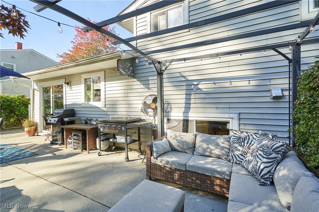 Painesville, Ohio 44077, United States, 3 Bedrooms Bedrooms, ,2 BathroomsBathrooms,Residential,Active,230314