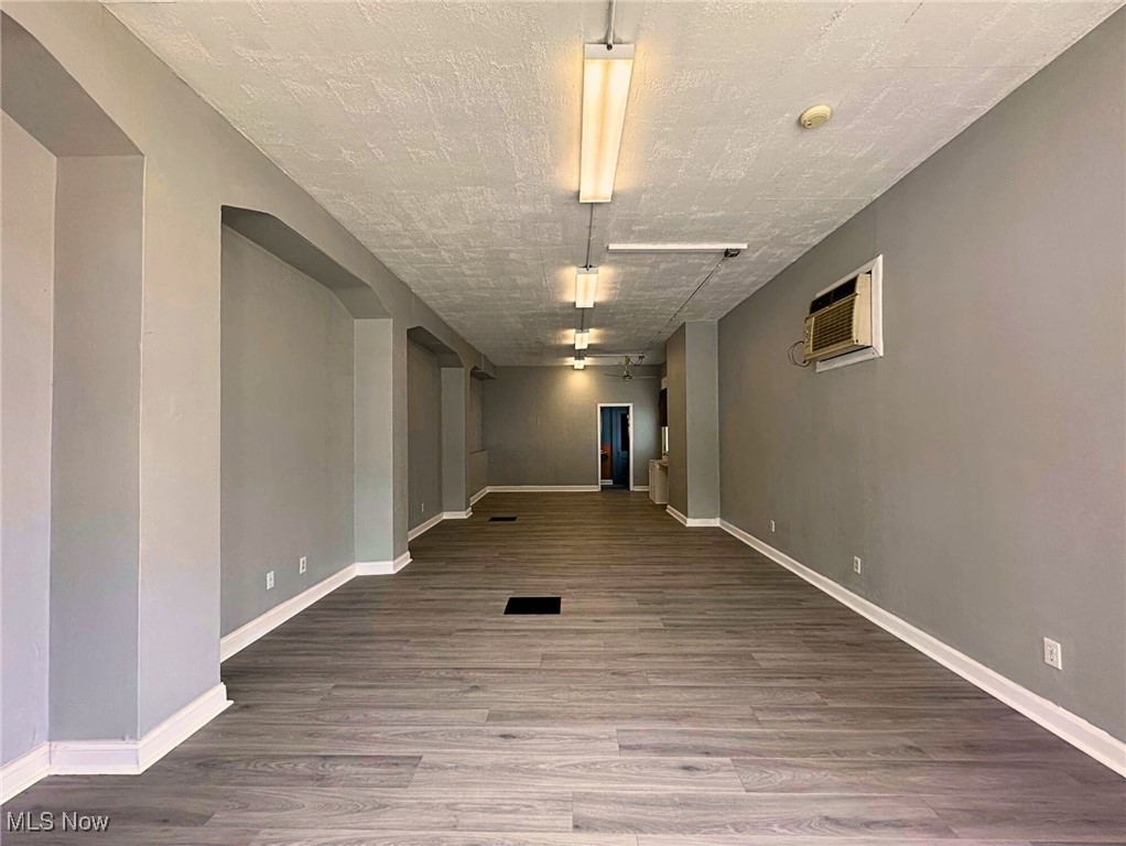 Mentor Manor - Commercial Lease