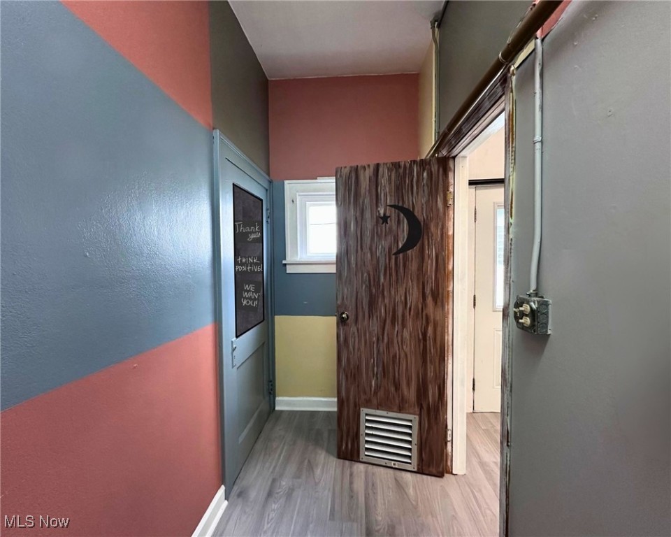 Mentor Manor - Commercial Lease