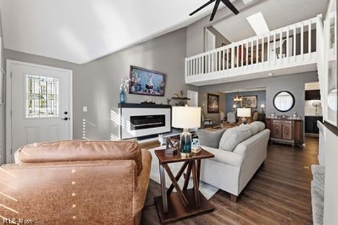 Tiny photo for 637 Hunters Trail, Akron, OH 44313 (MLS # 5190095)