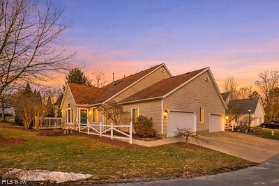 Shady Hollow Condo - Residential