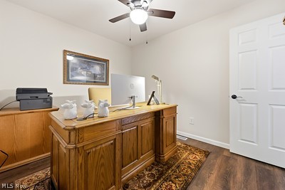 Shady Hollow Condo - Residential