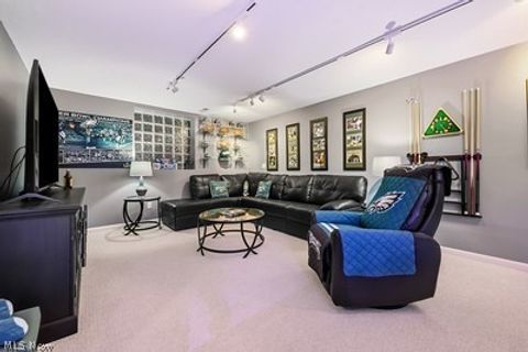 Tiny photo for 637 Hunters Trail, Akron, OH 44313 (MLS # 5190095)