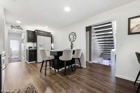 Tiny photo for 637 Hunters Trail, Akron, OH 44313 (MLS # 5190095)