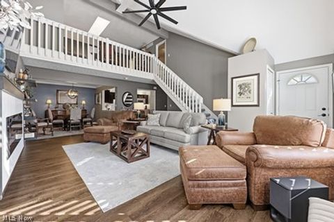 Tiny photo for 637 Hunters Trail, Akron, OH 44313 (MLS # 5190095)