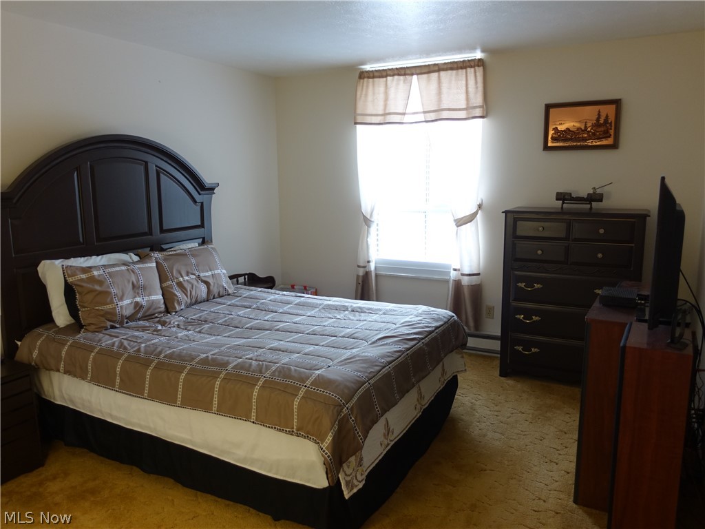 Silver Lake Towers - Residential