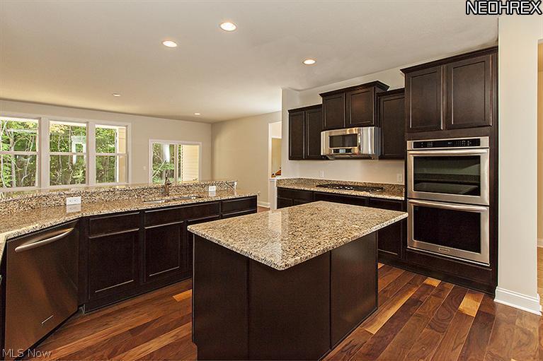 Canyon Woods - Residential