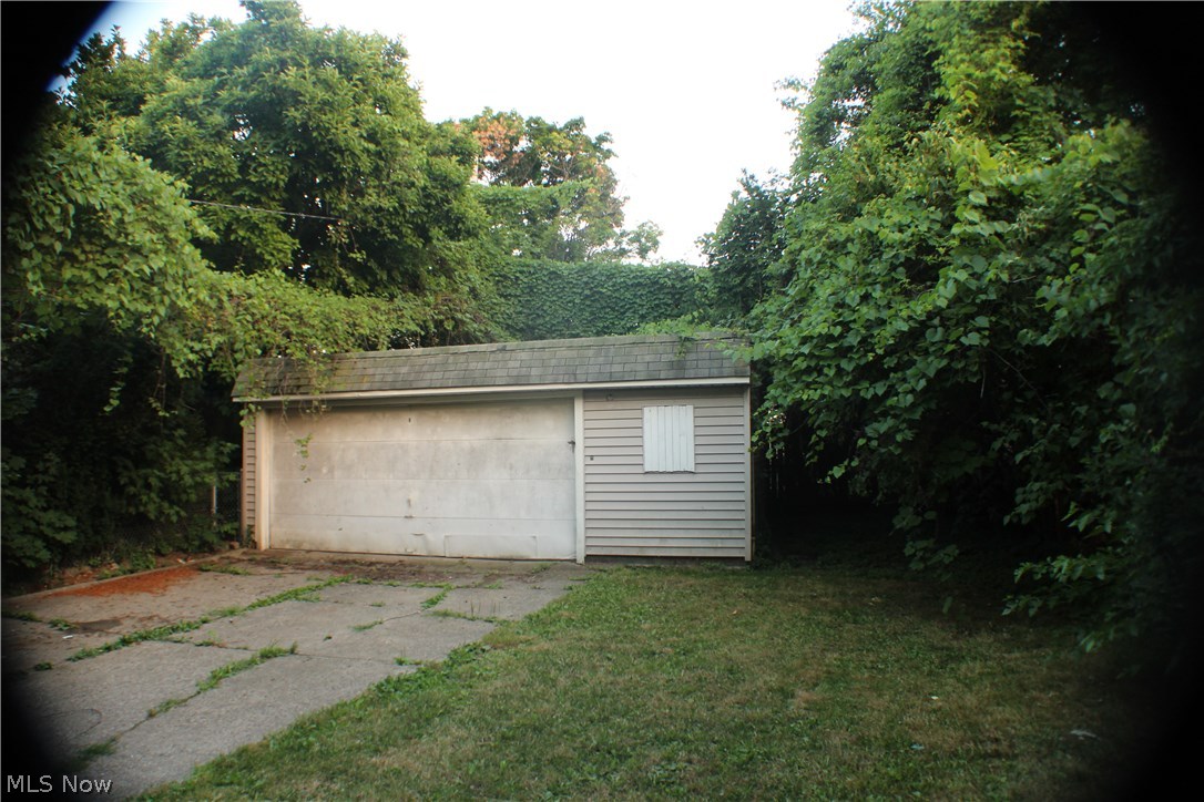 Rockefeller & Andrews - Residential