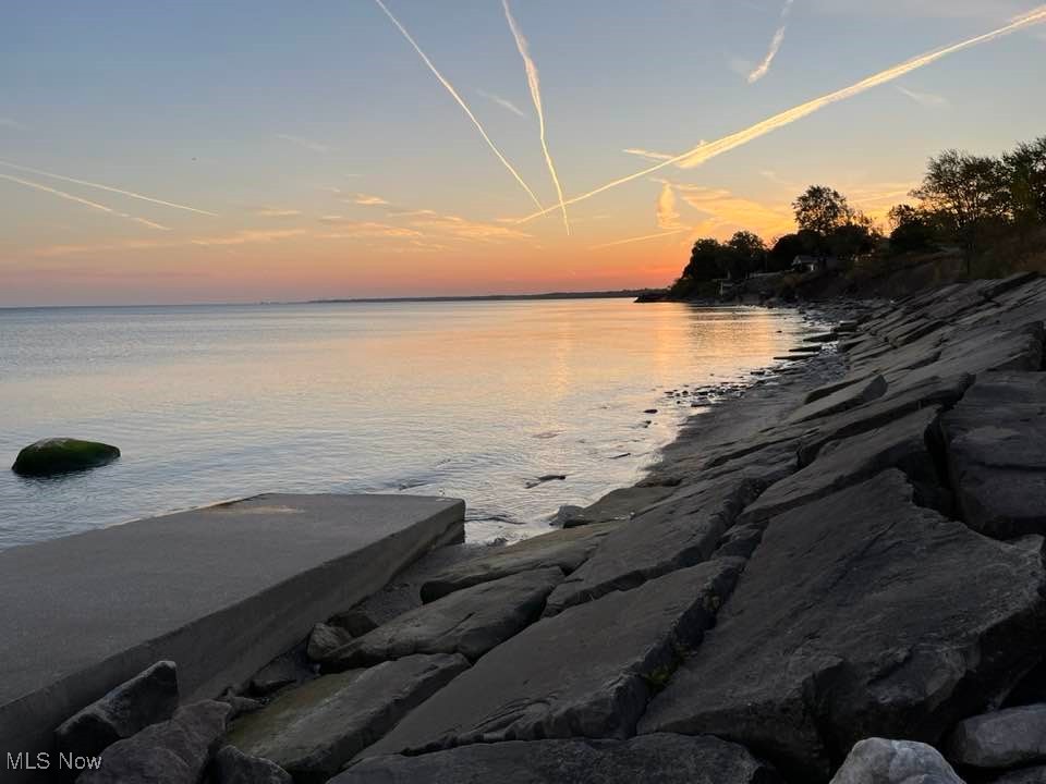 Krogh Syndicates Vermilion/Lk - Land