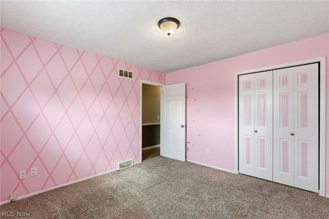 Tiny photo for 5132 Ridgeglen Circle NW, Canton, OH 44708 (MLS # 5187353)