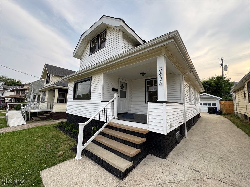 Photo of 3636 W 127th Street, Cleveland, OH 44111 (MLS # 5181187)