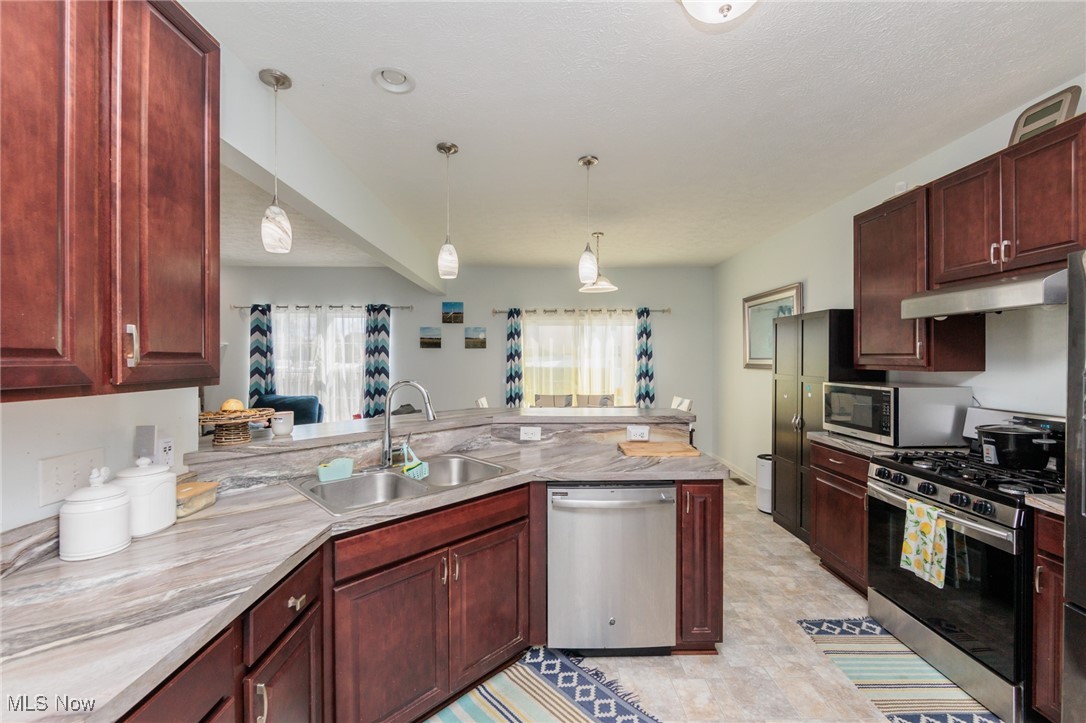 4545 Blush Court, Lorain, Ohio image 11