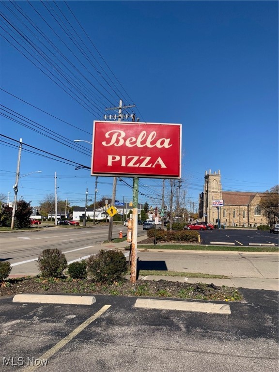 Riverview - Commercial Sale