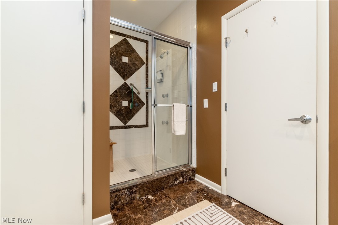 Villas/Orange Condo Ph Xi - Residential