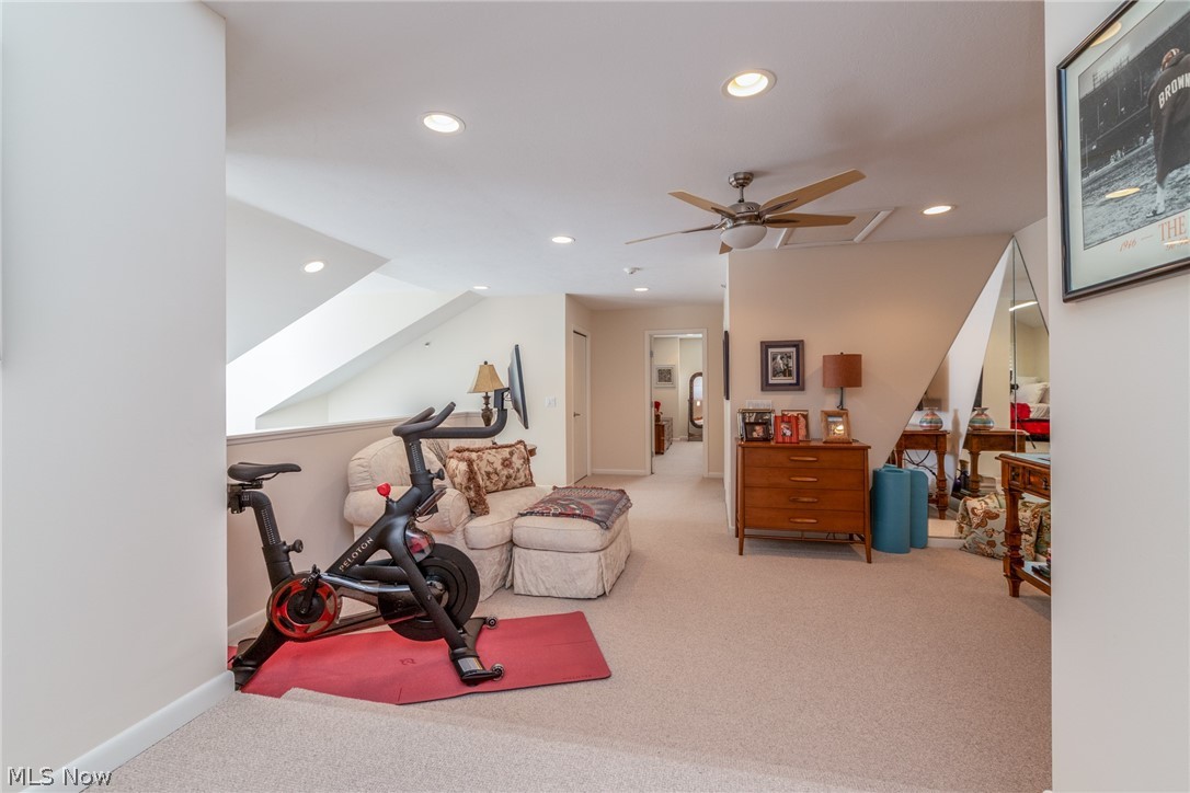 Villas/Orange Condo Ph Xi - Residential