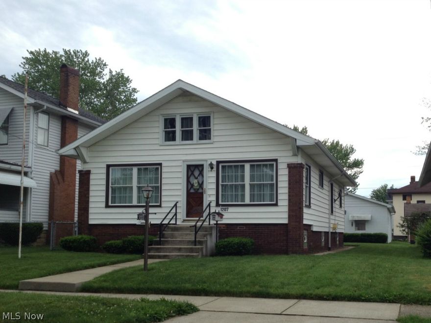 Clean and neat 2 bedroom 1 bath ranch.  Great location.  Open kitchen with breakfast bar. Large master bedroom with 2 closets.  Clean, full basement with shower.  Huge 2 car detached block garage/