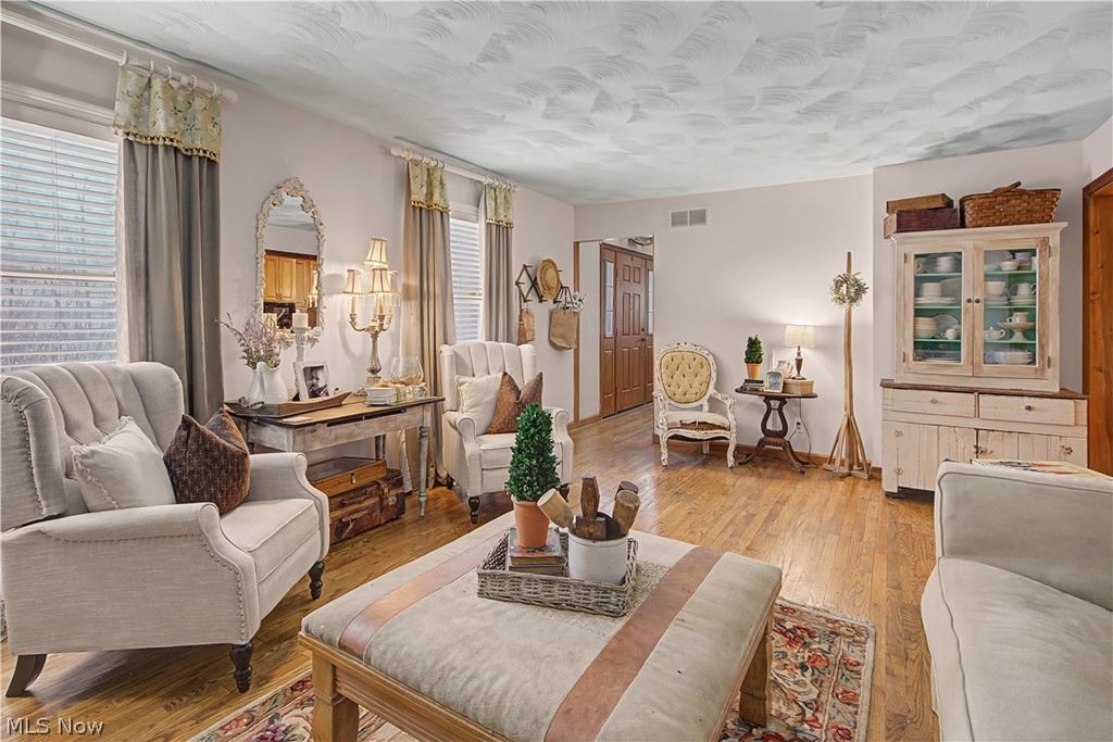 Photo of 55 Coal Run Road, Marietta, OH 45750 (MLS # 5188690)