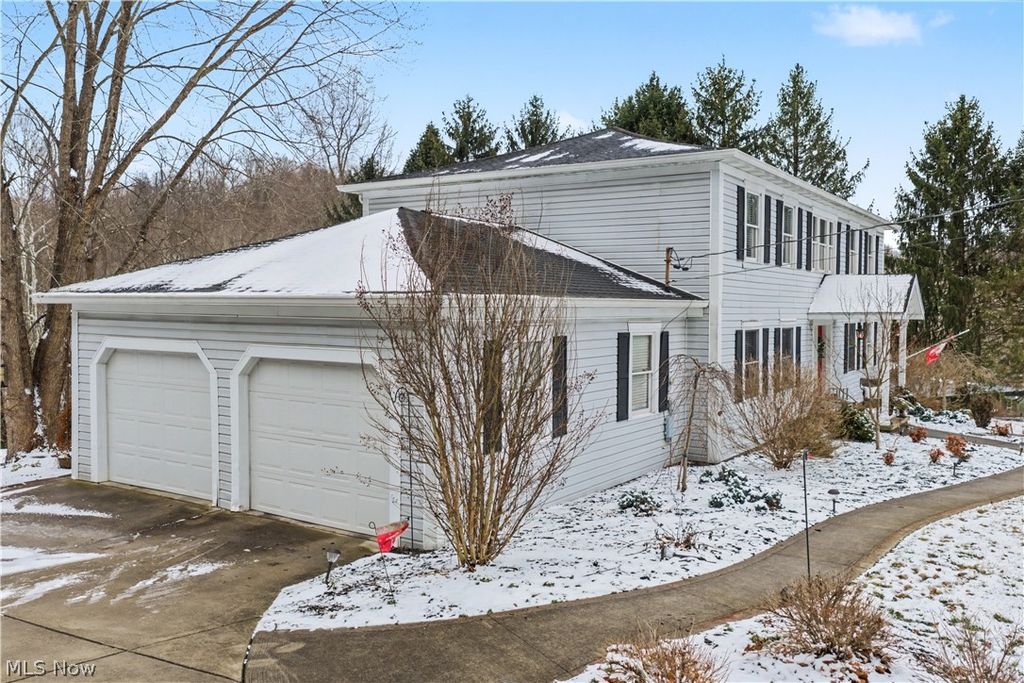 Photo of 55 Coal Run Road, Marietta, OH 45750 (MLS # 5188690)