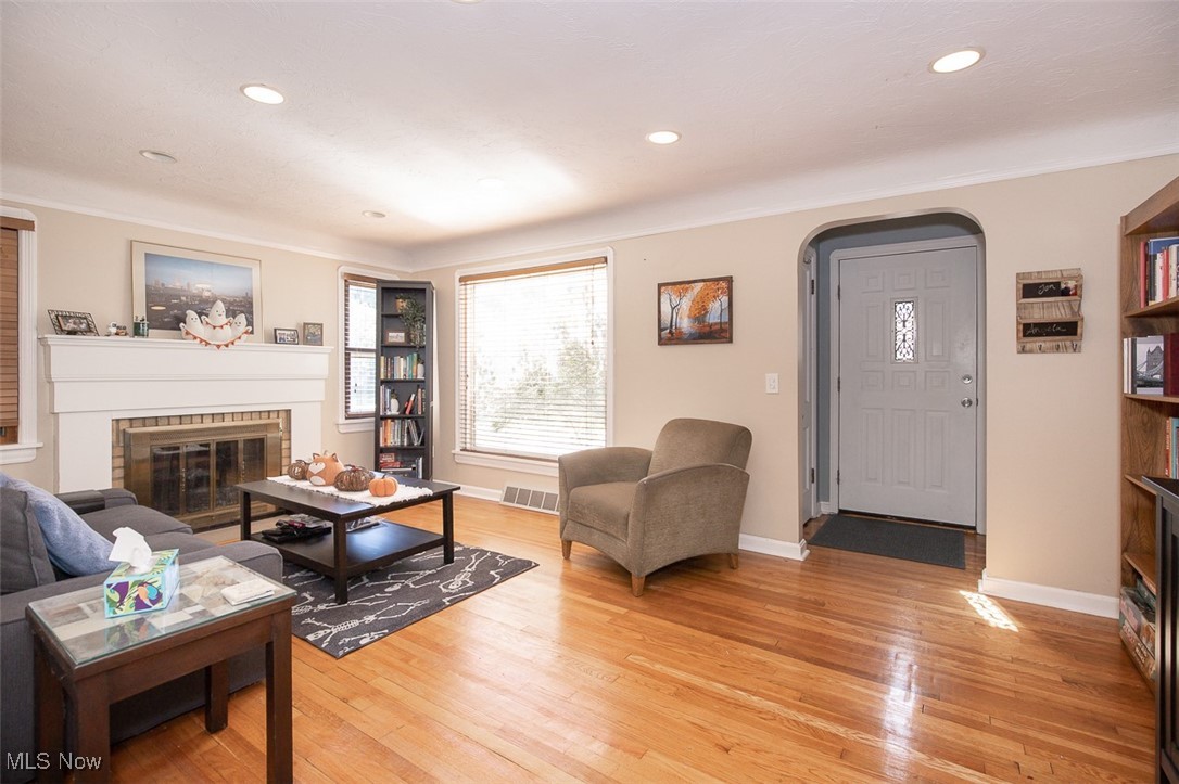 Independence 03 - Residential