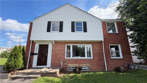 Multifamily For Sale - 14901 Milverton Road<br/> Cuyahoga County, Cleveland, OH 44120