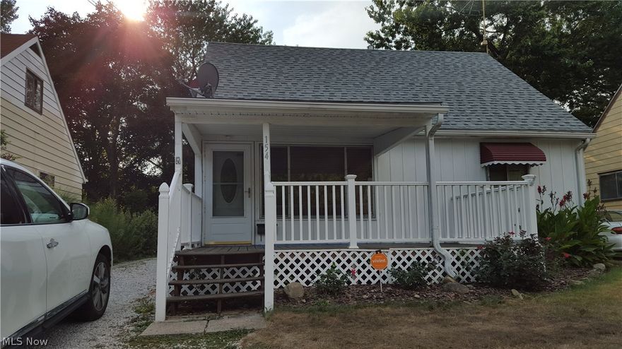 Great remodeled rental as a single family home with garage and fenced in rear yard. This home has a newer roof, furnace, water heater, some appliances and flooring. Home is move in ready! Full security system included! A great home at an AWESOME rental price!!! Won't last long! Stainless steel appliances available for tenant use, tenact must provide refrigerator. Washer and dryer are onsite but NOT warranted (timer on dryer is broken & washer is not solid). Call today for a private appointment to view. NO PETS ALLOWED, sorry!