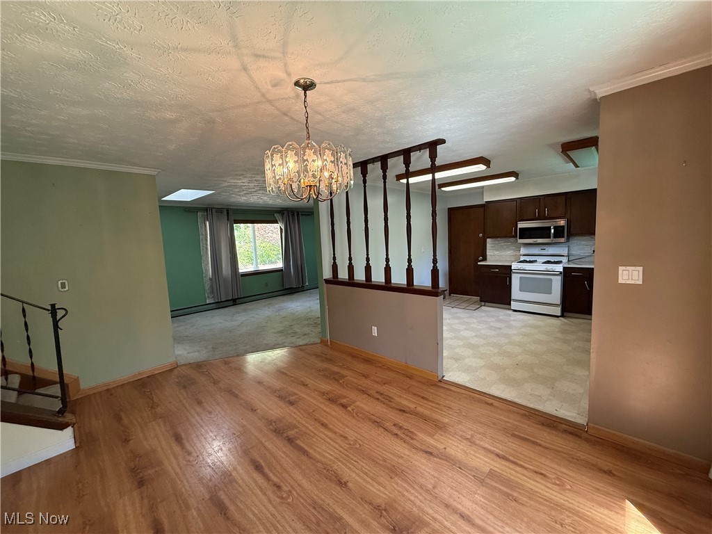 6855 Painesville Ravenna Road