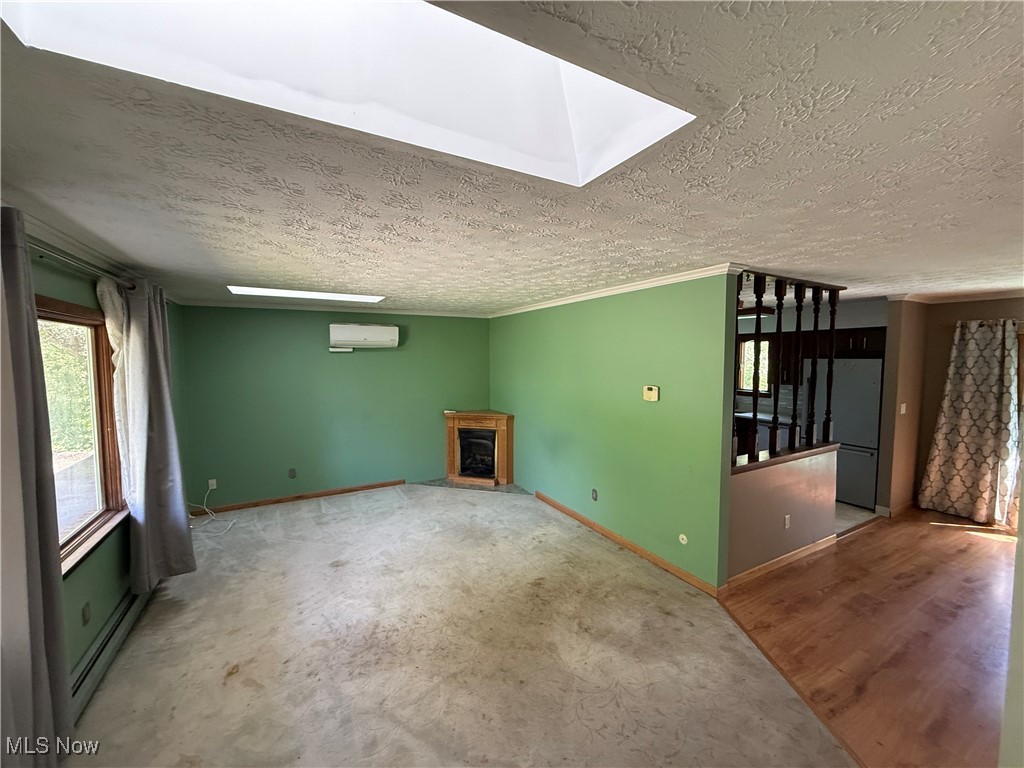6855 Painesville Ravenna Road