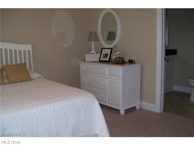 Meadoway Drive Resub - Residential