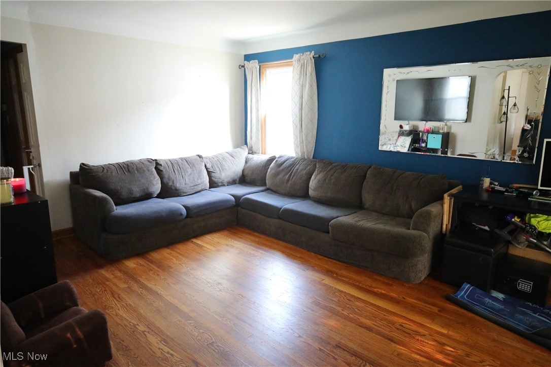 5892 W 54th Street, Parma, Ohio image 6