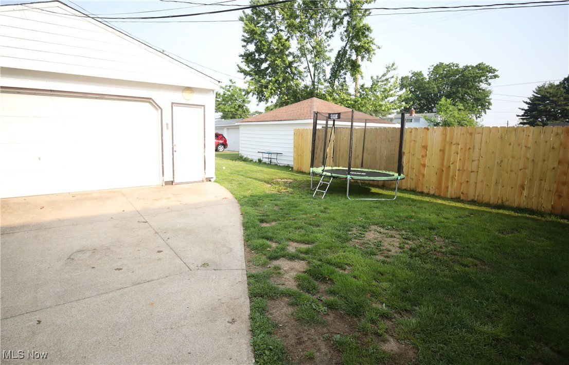 5892 W 54th Street, Parma, Ohio image 18