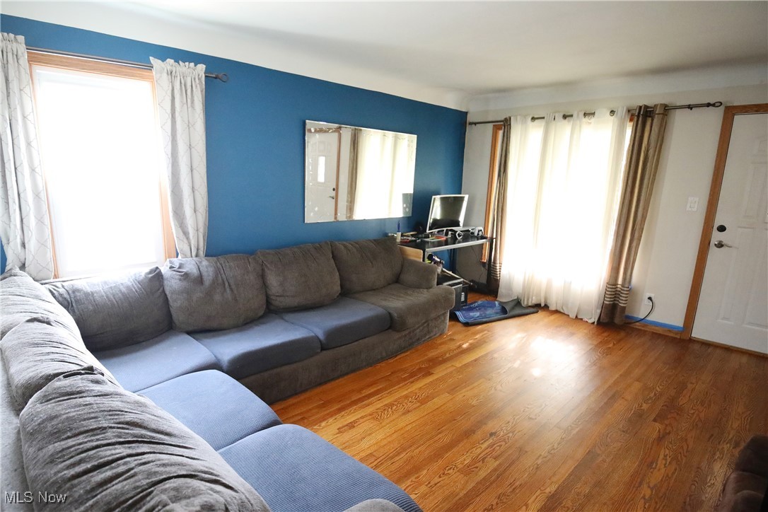 5892 W 54th Street