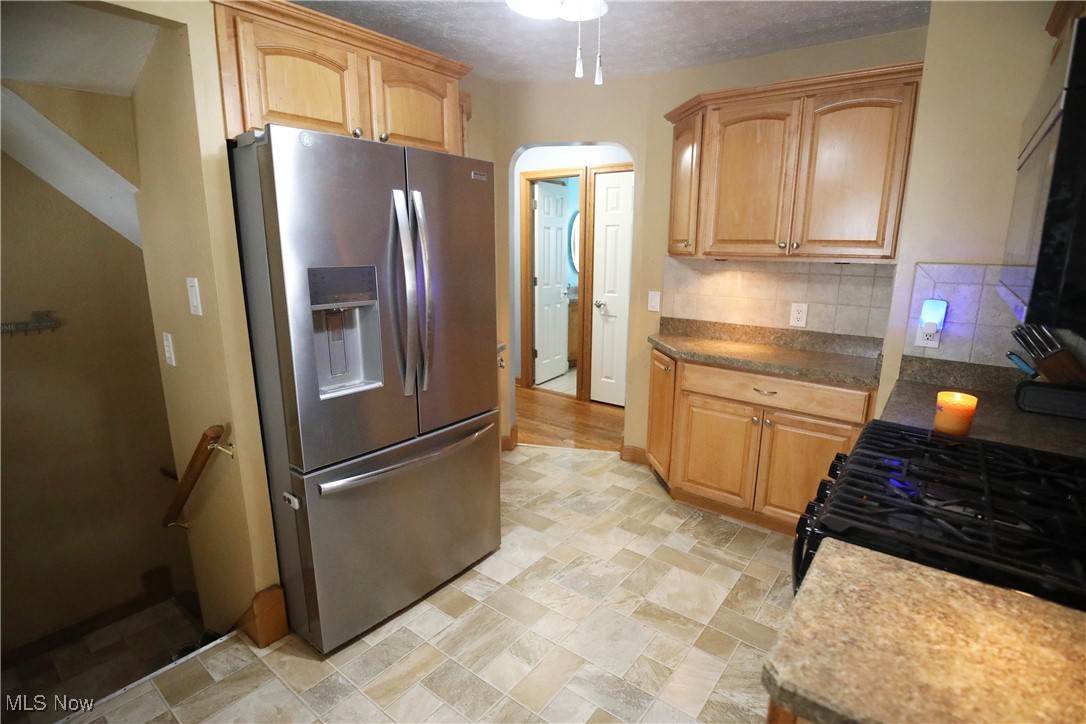 5892 W 54th Street, Parma, Ohio image 8