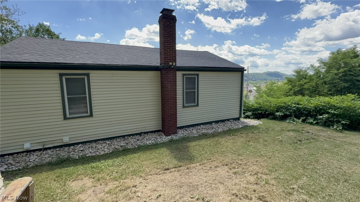 105 Riverview Street