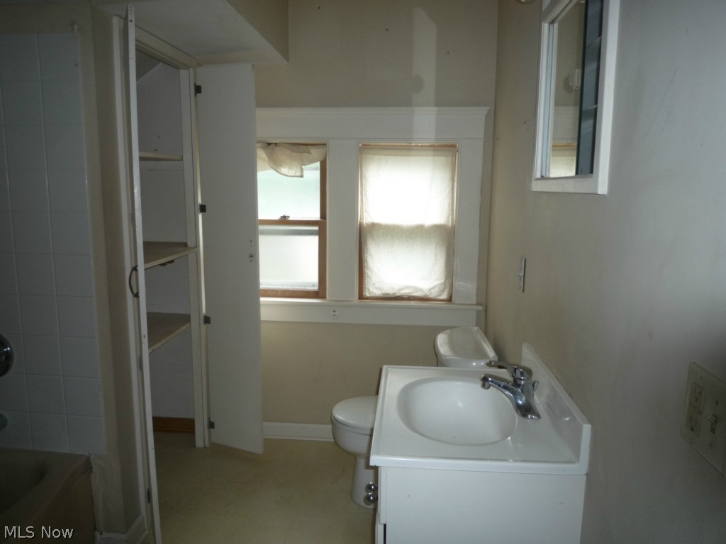 Village/Seville - Residential