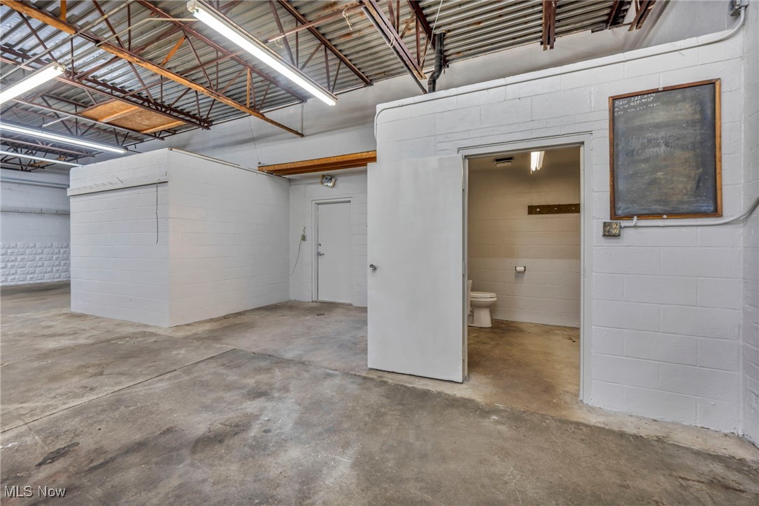 Belvmont - Commercial Sale