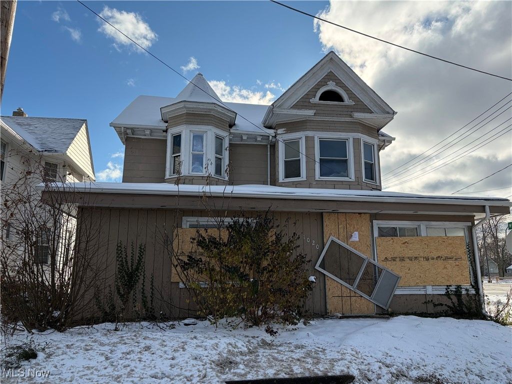 Photo of 1020 W Prospect Road, Ashtabula, OH 44004 (MLS # 5176575)