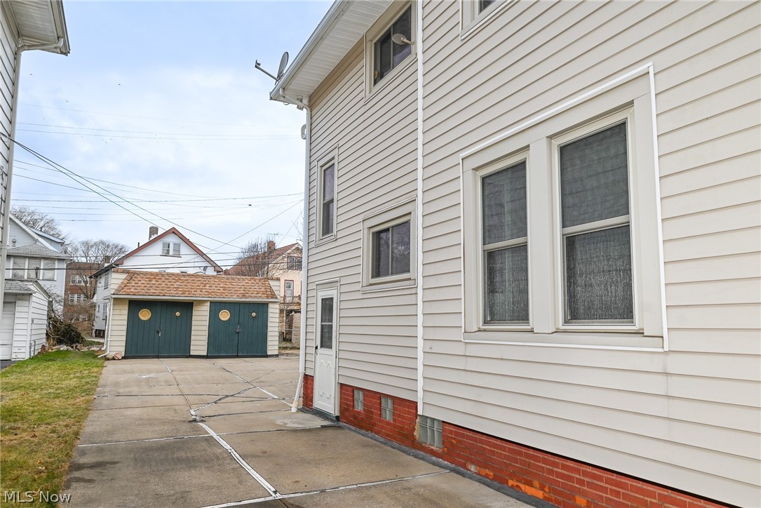 S B Marshalls - Residential Income