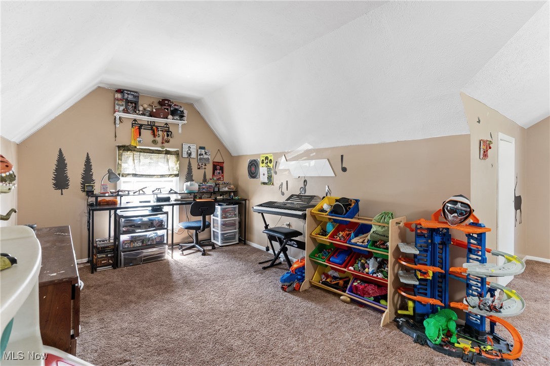 Ridgewood 05 - Residential