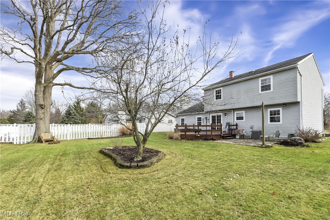 30824 Windy Hollow Lane, North Olmsted, Ohio image 36