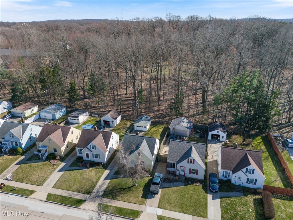 2619 Torrington Avenue, Parma, Ohio image 39