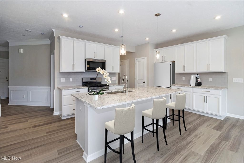 Photo of 27841 Birchwood Court, Westlake, OH 44145 (MLS # 5164299)