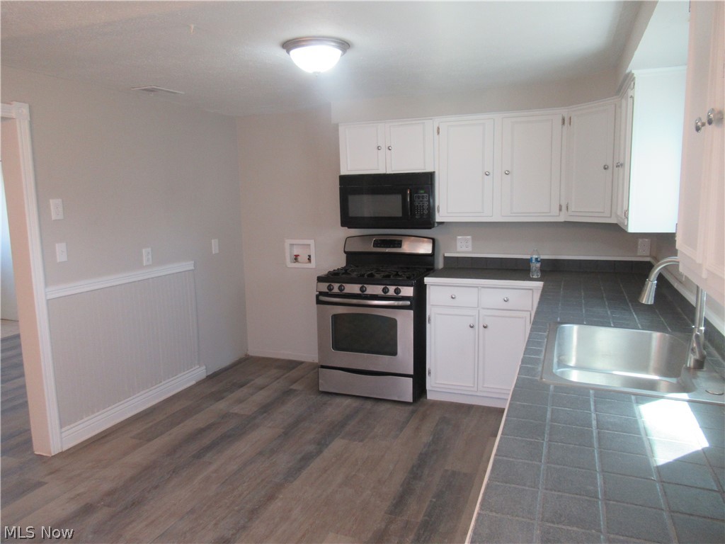 9295 Dorothy Drive