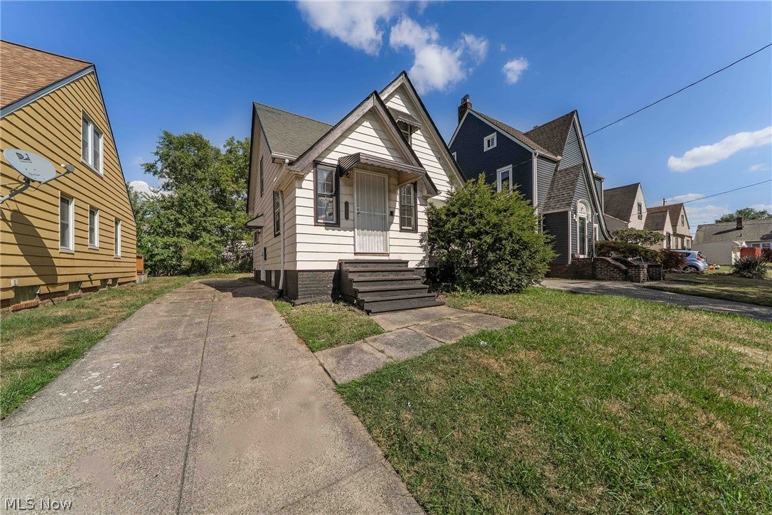 3995 E 154th Street