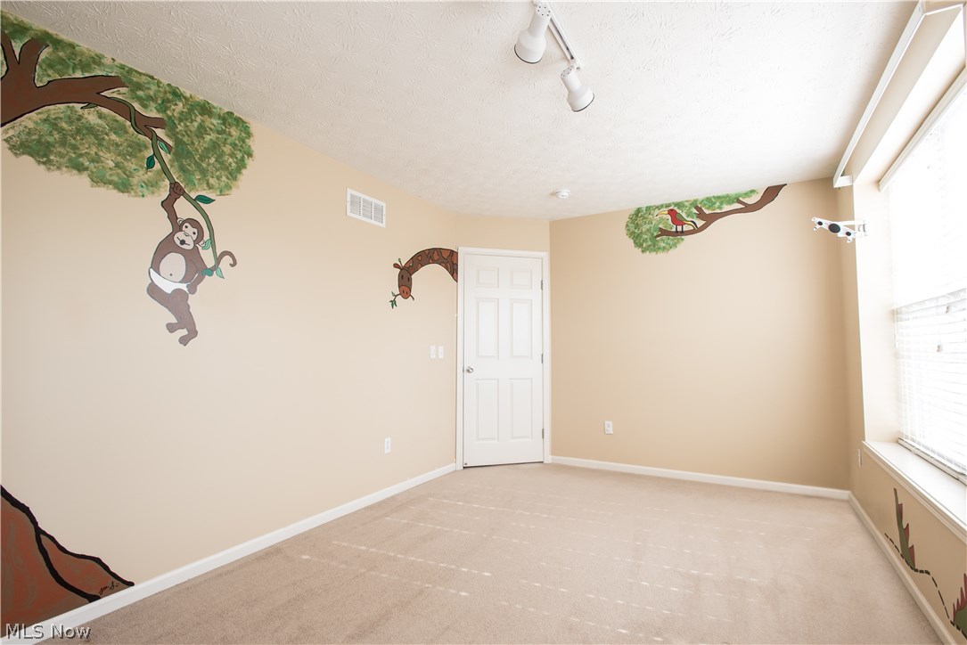 New Hampton 08 - Residential