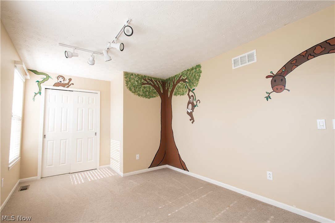 New Hampton 08 - Residential