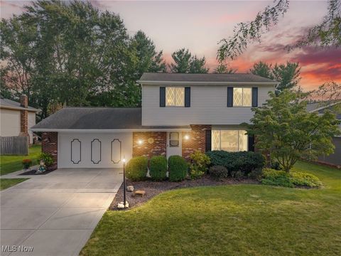 14243 Revere Circle, Middleburg Heights, OH 44130 - #: 5154060